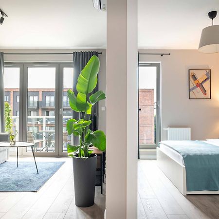 Апартаменты Port67A Вроцлав Экстерьер фото